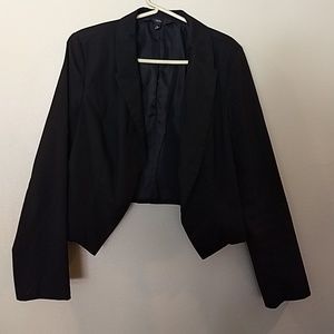 Short waist black suit jacket